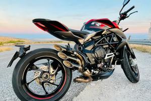 Mv Agusta Brutale 800RR 10.000km