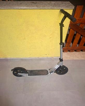 Monopattino Oxelo (Decathlon)