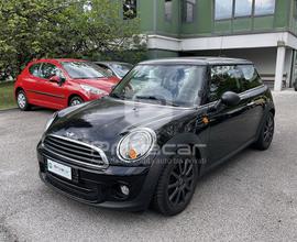 MINI Mini 1.6 16V One (72kW)