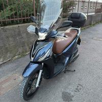 Kymco People s 150i