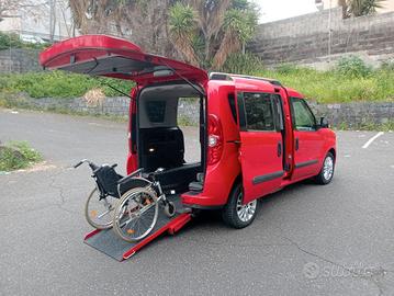 Fiat Doblo Pianale ribassato con rampa disabili in