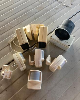 Sensori infrarossi microonde sirena antifurto