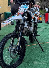Pit bike 140