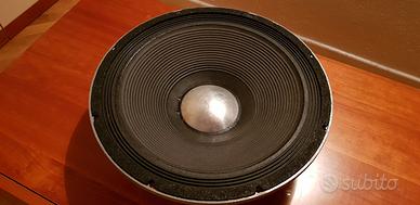 PEAVEY BLACK WIDOW 1502-4 MADE USA