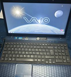 Sony VAIO VPCEH2J1E