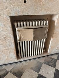 Radiatore Ghisa d’Epoca con scalda vivande