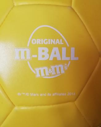pallone m&m anno 2014