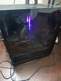 PC GAMING RX 6650XT OC con tastiera