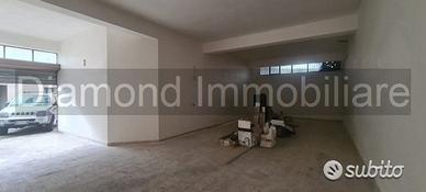 Garage 80 mq a piedimonte etneo