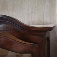 vetrina in noce d epoca 