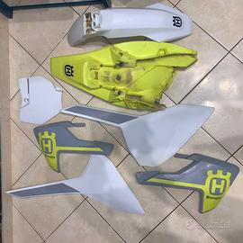 plastiche husqvarna 85 2019