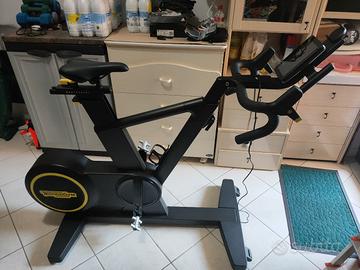 Skill bike Technogym