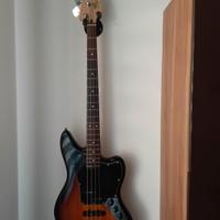 Basso squier jaguar
