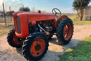 Trattore Fiat La piccola 241 RV