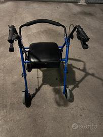 Deambulatore girello per anziani