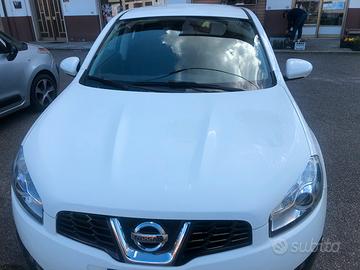 ?Nissan Qashqai 2012 1.6 dci 131 km 168.000