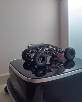 Crawler 1/24