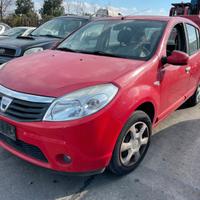 Ricambi usati per Dacia Sandero 1.4 benz 2010