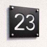Numero civico moderno in alluminio – design minima