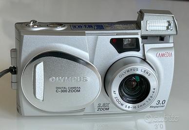 Olympus Camedia C-300 Zoom