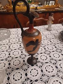 anfora in terra cotta