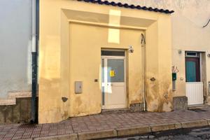 Monolocale a Pirri da ristrutturare