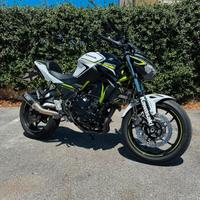 Kawasaki Z650 ABS Candy Lime Green