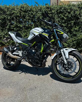Kawasaki Z650 ABS Candy Lime Green