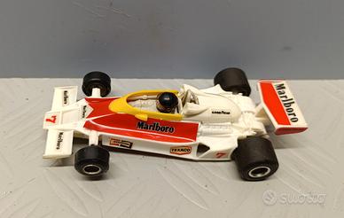 Slot car 1:32 polistil MC laren 1977