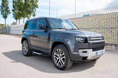 Land Rover Defender 90 3.0 D 249CV HSE