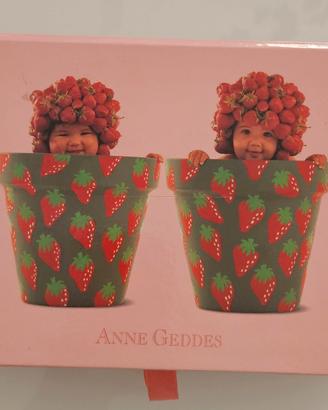 Vintage ANNE GEDDES "Baby Strawberry"