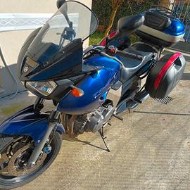moto Yamaha tdm 900