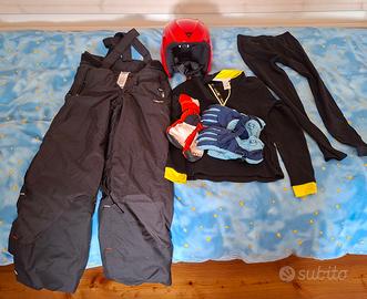 Kit sci bambino 10 anni con casco e salopette.