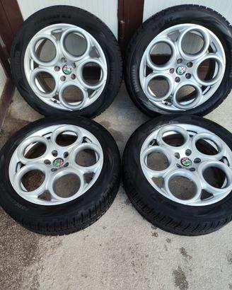 GOMME E CERCHI ORIGINALI ALFA ROMEO TONALE