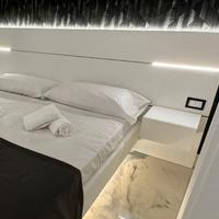 Testata letto matrimoniale per Hotel
