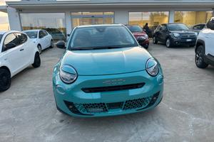 Fiat 600 Hybrid 110 CV DCT MHEV PACK Style Km 0