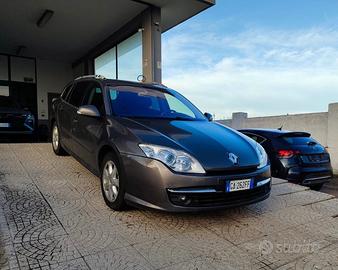 Renault Laguna 2.0 dCi 150CV SporTour