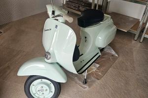 vespa 50 sportellino piccolo 