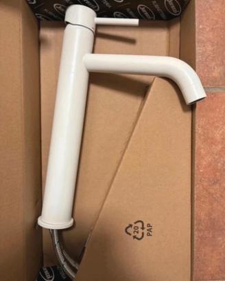 Miscelatore alto lavabo jacuzzi