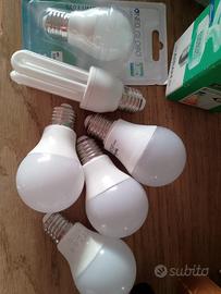 6 lampadine attacco E27