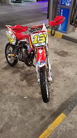 Honda cr 85