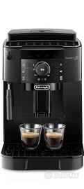 Macchina caffè automatica DeLonghi