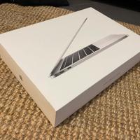 MacBook Pro 13”