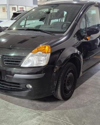 RENAULT Modus 1.2 16V Confort Authentique