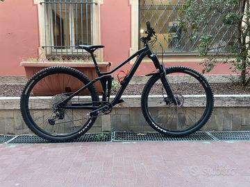 Cube Stereo Race