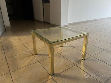 Tavolino in vetro