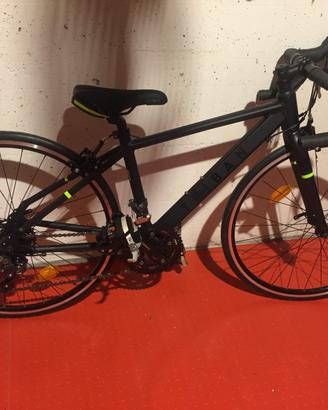 Bici corsa ragazzo modello Triban