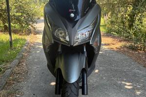 Scooter Kymco 300