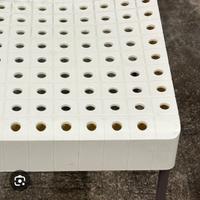 Sedia Box di Enzo Mari per Anonima Castelli