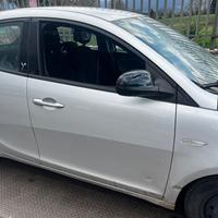 PORTA SPORTELLO ANT DX LANCIA YPSILON